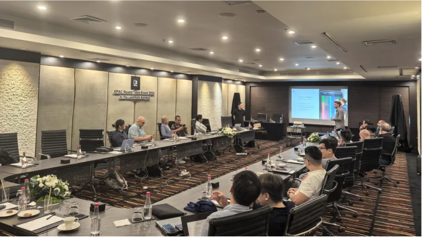 华演展会丨上海华演参加AUDAC全球经销商大会，AUDAC新品VEXO206震撼首秀
